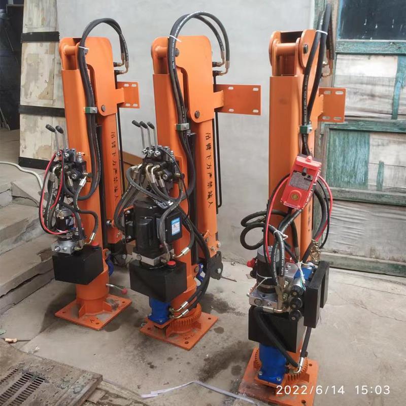 大东区重汽蓝牌随车吊 3.2吨 国六动力强 液压驱动 农用自卸起重机